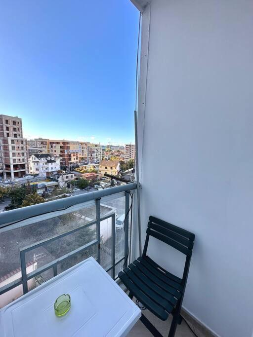 Ferienwohnung Family Living Tirana Exterior foto