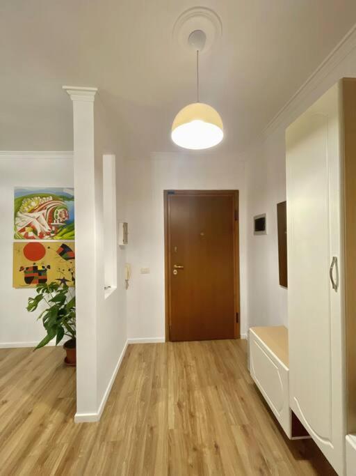 Ferienwohnung Family Living Tirana Exterior foto