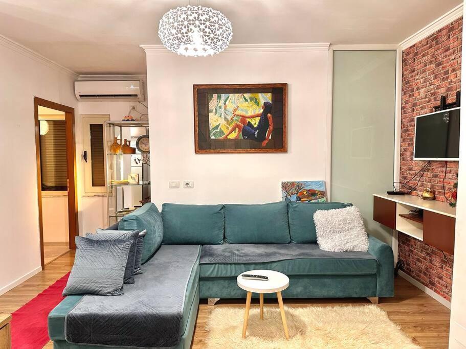 Ferienwohnung Family Living Tirana Exterior foto
